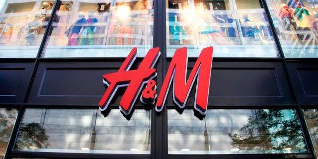 Фирменный магазин "H&M"